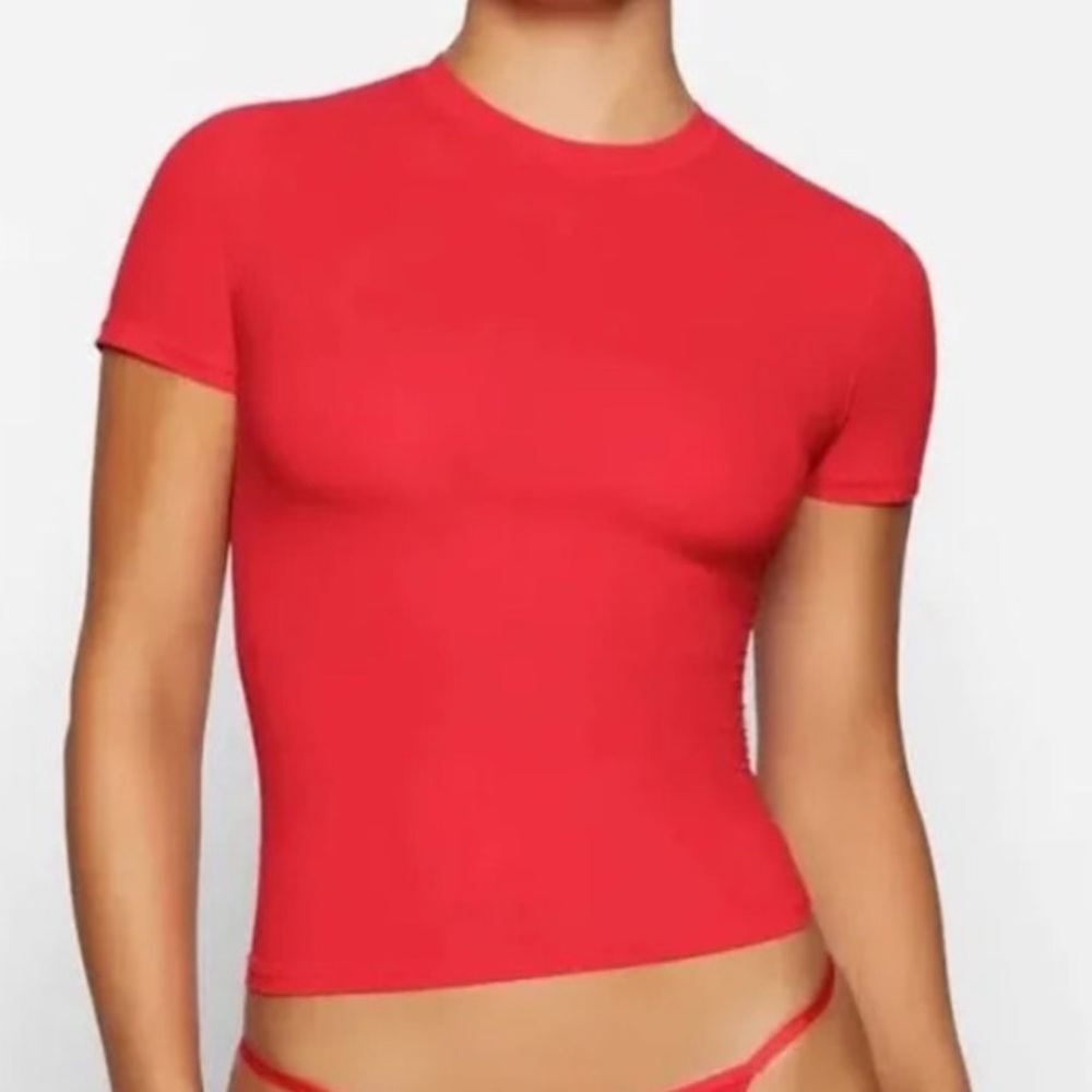 Skims Red Tee Shirt